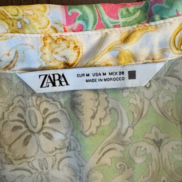 Zara Patchwork Print Satin Button-up Blouse workwear, career office siren Size M - Picture 4 of 4